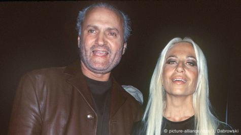 How did Gianni Versace become a legend?