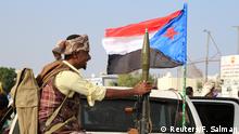 Segundo día de enfrentamientos en Yemen: Riad pide calma