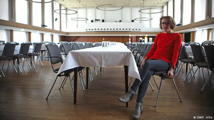 Charlotte Jahnz, a new SPD member, seated at a table in Bad Godesberg's town hall