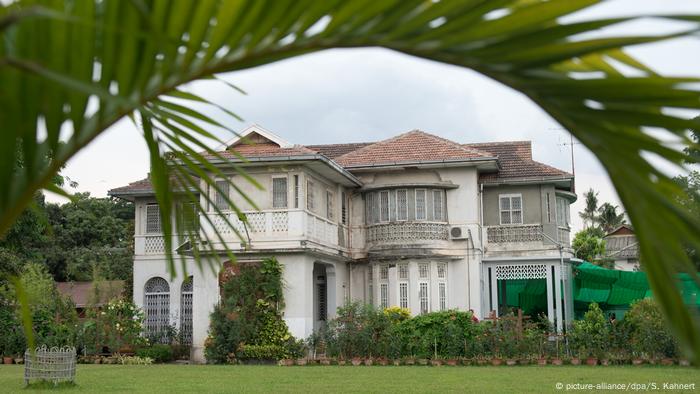 Myanmar police detain man over firebombing at Aung San Suu Kyi′s villa ...