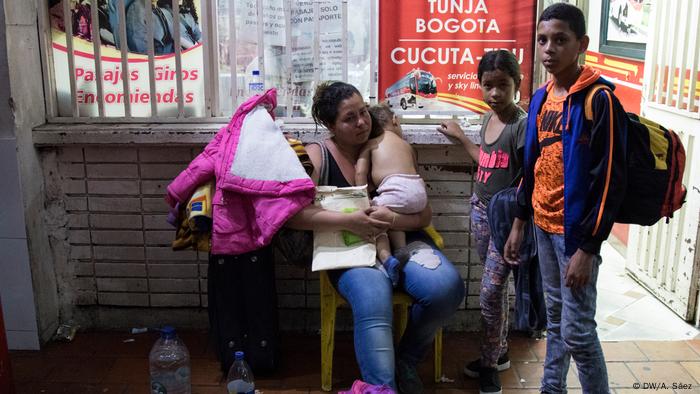 Kolumbien Cúcuta Grenze Venezuela | Cúcuta - Grenzsitutation (DW/A. Sáez )