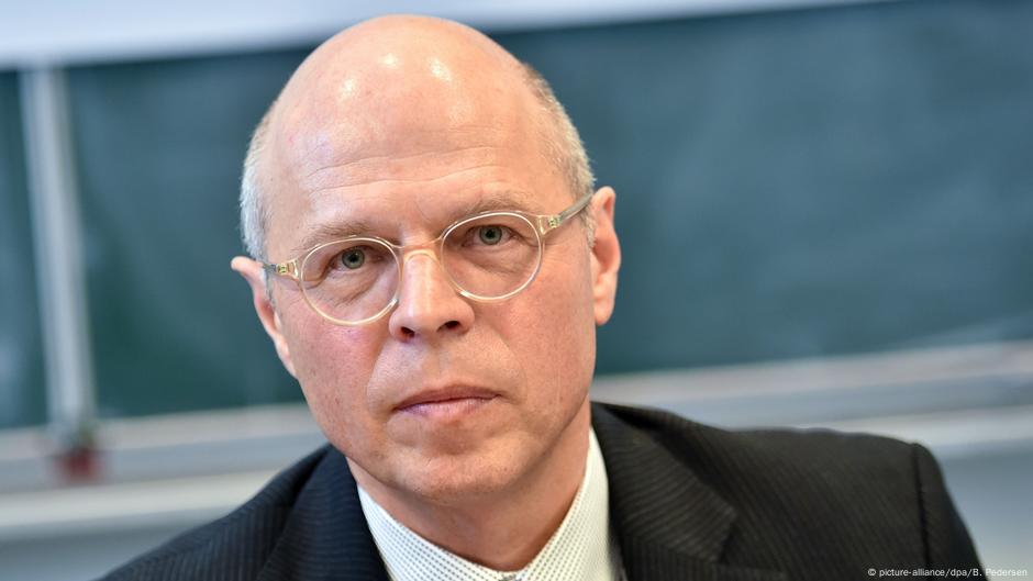 Prof. dr Klaus M. Bejer: Homoseksualne, biseksualne i transseksualne osobe nisu – i nikada nisu bile – bolesne