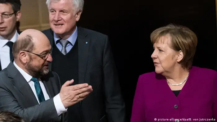 Koalitionsverhandlungen von Union und SPD Schulz Merkel