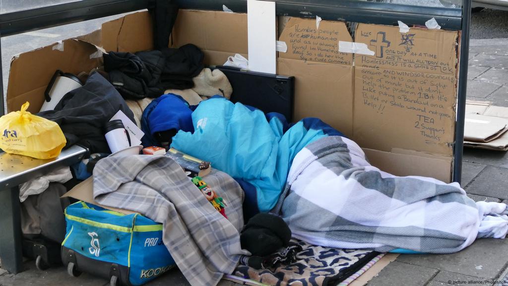 Europe Faces Growing Homeless Population As Housing Costs Soar Europe News And Current Affairs From Around The Continent Dw 03 18