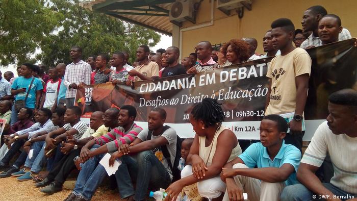 Angola Debatte über Ausbildung in Viana