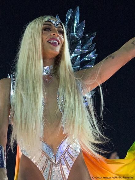 Pabllo Vittar vai desfilar no Carnaval do Rio em 2018