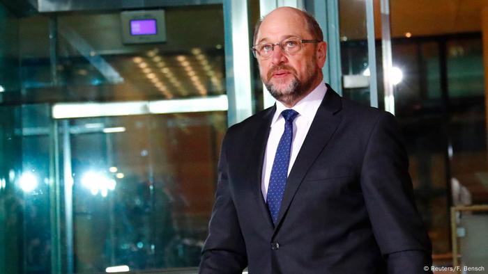 Deutschland Schulz erklärt sofortigen Rückzug von der SPD-Spitze (Reuters/F. Bensch)