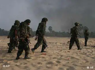 斯里兰卡政府军已经切断泰米尔反叛武装的海上逃生之路