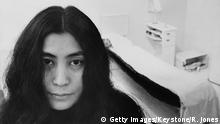 Yoko Ono: Ein Leben in Kritik