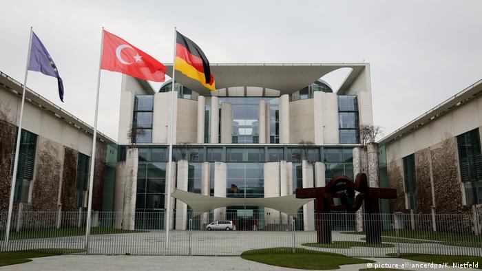 Berlin Türkischer Ministerpräsident Yildirim in Deutschland