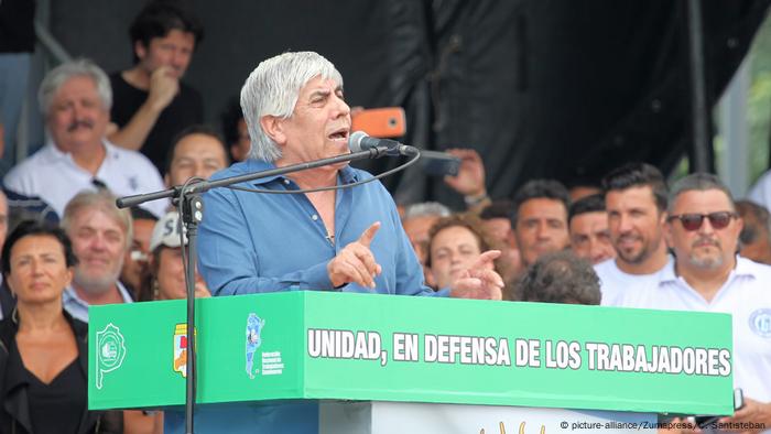 Gewerkschaften protestieren in Argentinien - Gewerkschaftsführer Hugo Moyano (picture-alliance/Zumapress/C. Santisteban)