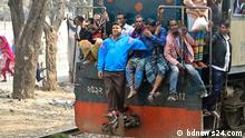 Title: Risky train journeys
Description: Thousands of train passengers on the Dhaka-Narayanganj route ride atop the engine
or the train cars during trips putting their lives at risk. Keywords: Dhaka, Bangladesh, train, risk, journey, Narayanganj
When was it taken: January, 2018. Where was it taken: Dhaka, Bangladesh