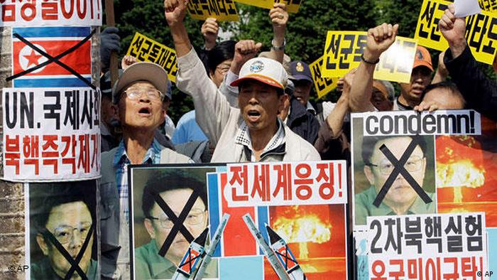 Südkorea Nordkorea Reaktionen in Seul zu Atomtest und Kurzstreckenrakete (AP)