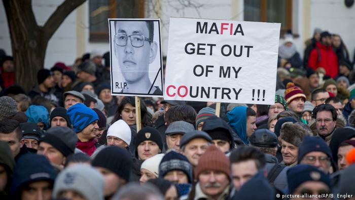 Bratislava Gedenkmarsch nach Mord an Journalisten