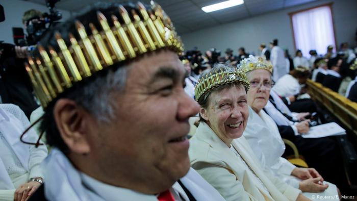 Pennsylvania Sanctuary Church Gottesdienst mit Waffen (Reuters/E. Munoz)