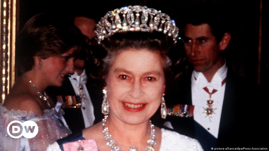 Attempt on Queen Elizabeth II's life confirmed – DW – 03/01/2018