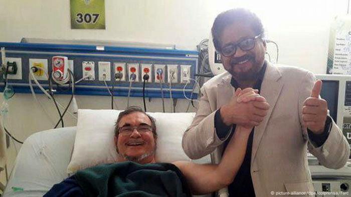 Kolumbien Farc-Chef Rodrigo Londoño nach Schlaganfall (picture-alliance/dpa/colprensa/Farc)