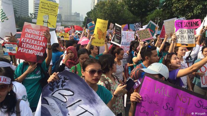 Women's March Jakarta in Indonesien (Misiyah)