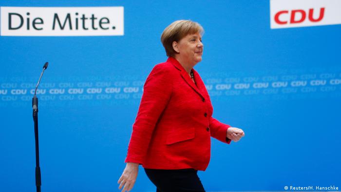 La canciller alemana, Angela Merkel, garantizó este lunes (5.03.2018) que se esforzará al máximo para que el próximo Gobierno trabaje por los ciudadanos de Alemania y para que el país tenga una voz fuerte en Europa, junto a Francia, ante retos globales como el comercio internacional. (5.03.2018).