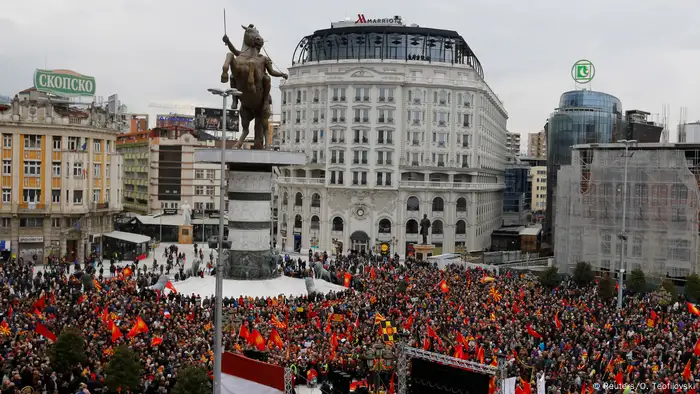 Mazedonien Namensstreit Protest in Skopje (Reuters/O. Teofilovski)