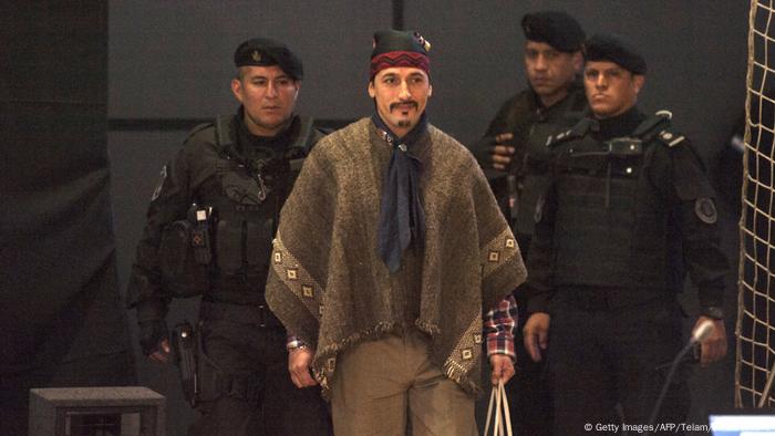Argentinien Mapuche Facundo Jones Huala Auslieferungsprozess (Getty Images/AFP/Telam/A. Bartoliche)