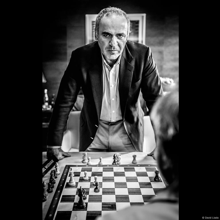 Chess legend Garry Kasparov rolls back the years in competitive