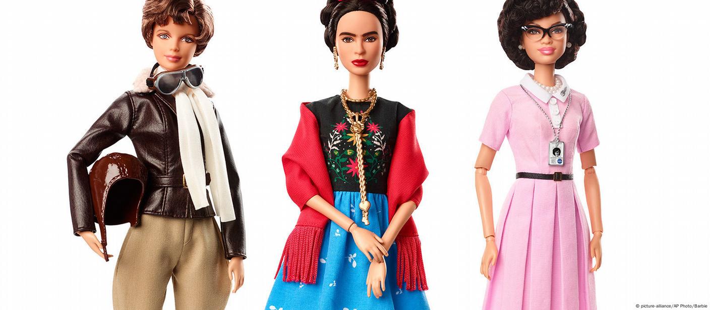 Barbie cheap frida doll