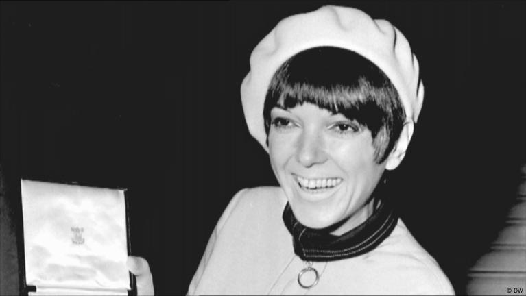 MARY QUANT - ももこ Mary Quant, 'mother of the miniskirt,' dead at 93 – DW – 04