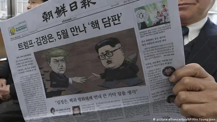 Südkorea | Zeitungsleser - Treffen von Trump und Kim geplant