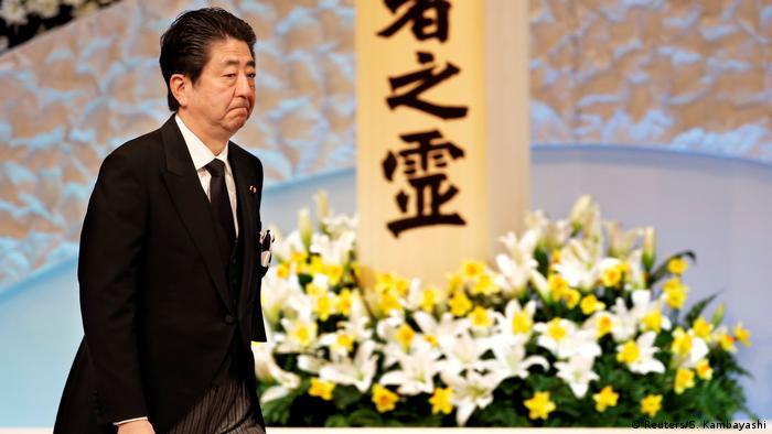 Japans Prime Minister Shinzo Abe during the 2018 tsunami memorial ceremony 