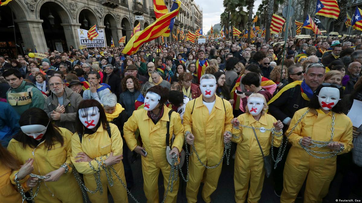 Catalan Separatists March In Barcelona Catalan Separatists March In Barcelona