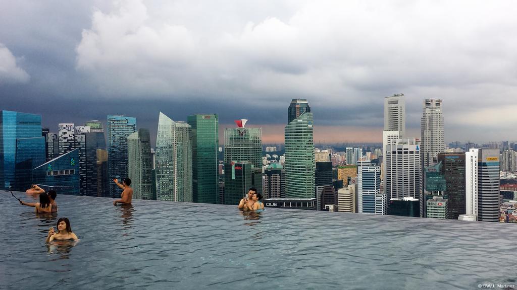 Take A Dip In The World S Most Exclusive Pool Dw Travel Dw 21 03 2018