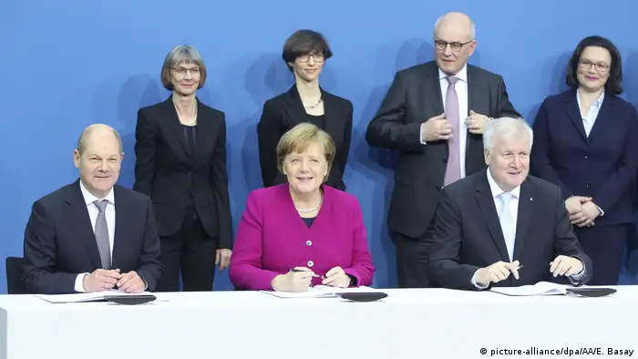 Deutschland Unterzeichnung Koalitionsvertrag (picture-alliance/dpa/AA/E. Basay)