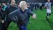 Griechenland Präsident Ivan Savvidis stürmt auf den Platz: Spielabbruch bei PAOK Saloniki Griechenland Präsident Ivan Savvidis stürmt auf den Platz: Spielabbruch bei PAOK Saloniki
