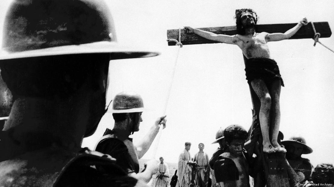 Iz Pazolinijevog filma "Jevanđelje po Mateju" (1964) Iz Pazolinijevog filma "Jevanđelje po Mateju" (1964)