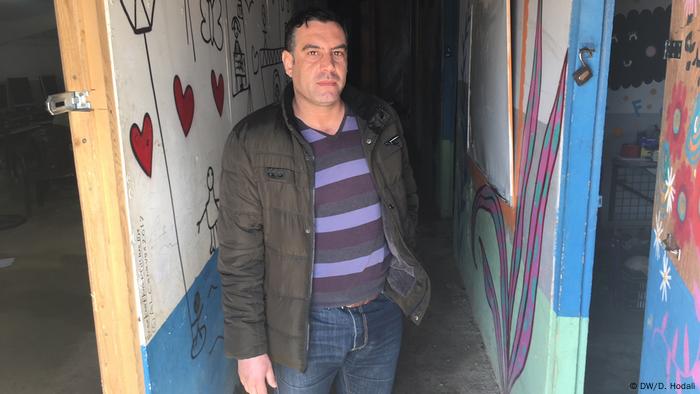 Libanon Flüchtlingslager Medyen in Bar Elias | Muafak Melhem, Lehrer
