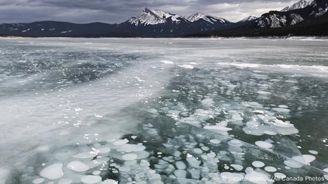 How to create remarkable frozen bubbles in winter