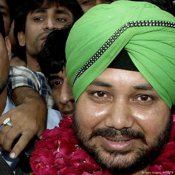 Human trafficking case: Singer Daler Mehndi gets bail shortly after  conviction