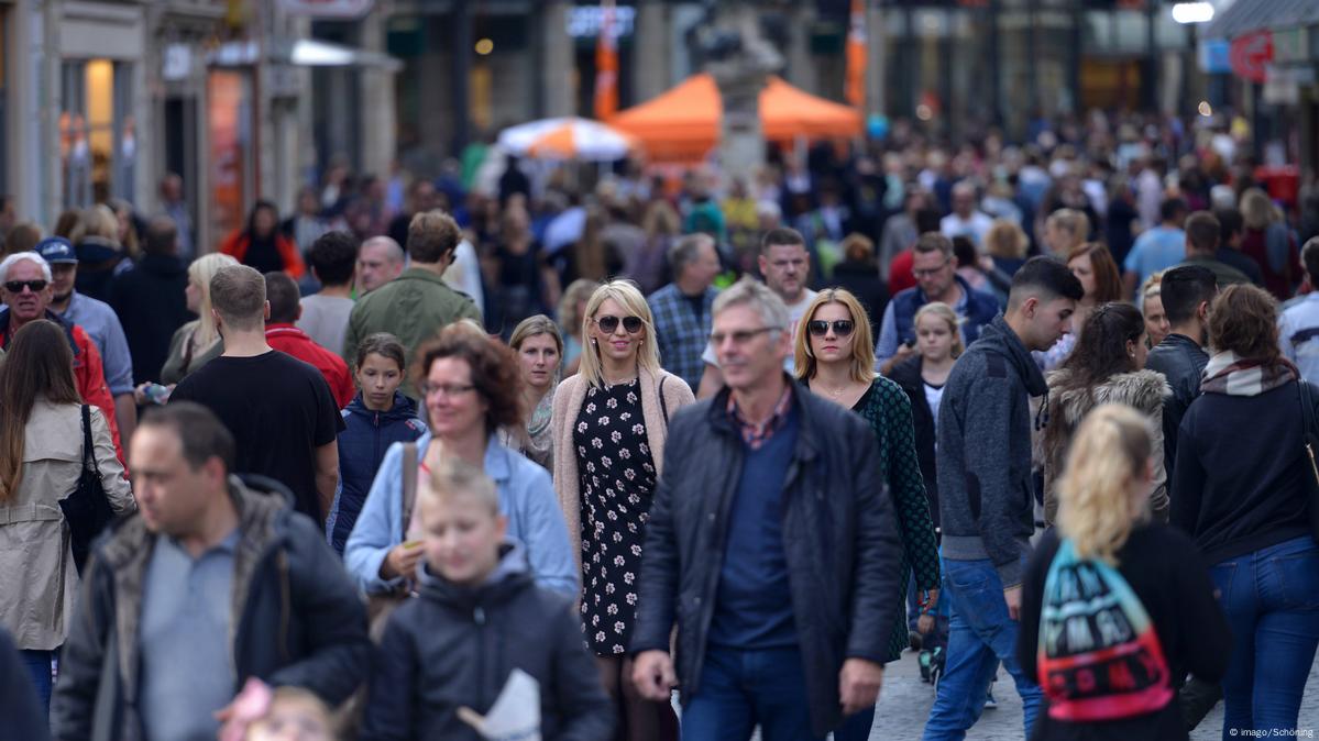 Mehr Menschen Mit Migrationshintergrund – DW – 01.08.2018