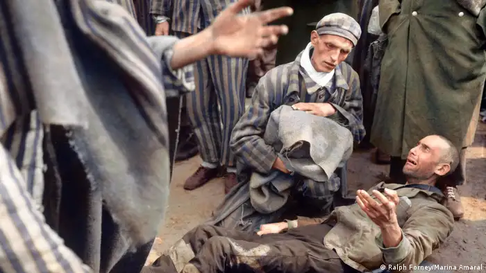 Marina Amaral's colorization of a photo from the liberation of the Laagberg camp