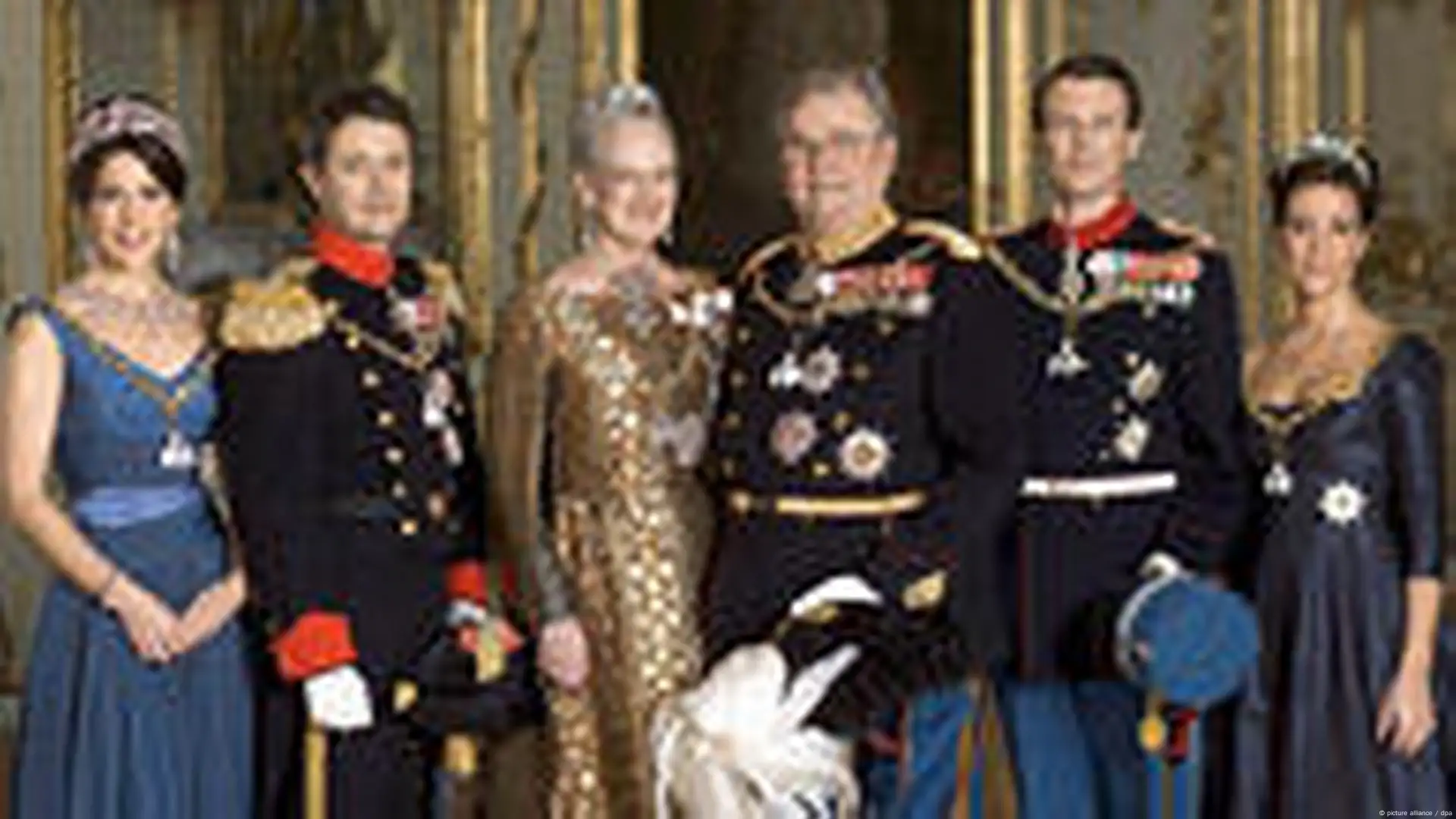  LUOSHALIYA Belgian Belgium Luxury Royal Family Balance