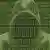 Лицо человека в капюшоне скрыто за символами двоичного кода