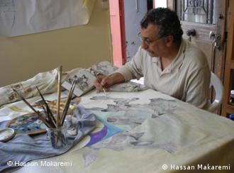 حسن مکارمی با مجموعه‌ای از کارهای خط نقاشی در نمایشگاه یونسکو شرکت کرد