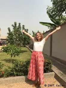 Die kulturweit-Freiwillige Tamara Keller bei ihrem Einsatz in Ghana. | Tamara Keller
