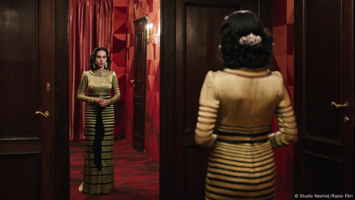 Iranian Artist And Director Shirin Neshat Celebrates Islamic Women In New Film Culture Arts Music And Lifestyle Reporting From Germany Dw 07 06 2018