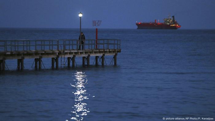 Contentious Gas Drilling Starts In Cyprus Amid Turkish Threats Business Economy And Finance News From A German Perspective Dw 16 11 2018