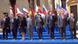 Gruppenfoto beim G8-Finanzministertreffen im süditalienischen Lecce (Foto: AP) Gruppenfoto beim G8-Finanzministertreffen im süditalienischen Lecce (Foto: AP)