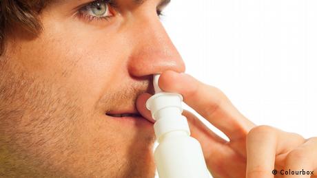 Спрейовете за нос имат приятен ефект прочистват главата и можем