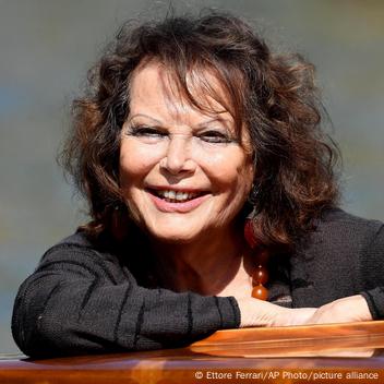 Italian film diva Claudia Cardinale turns 85 – DW – 04/14/2023