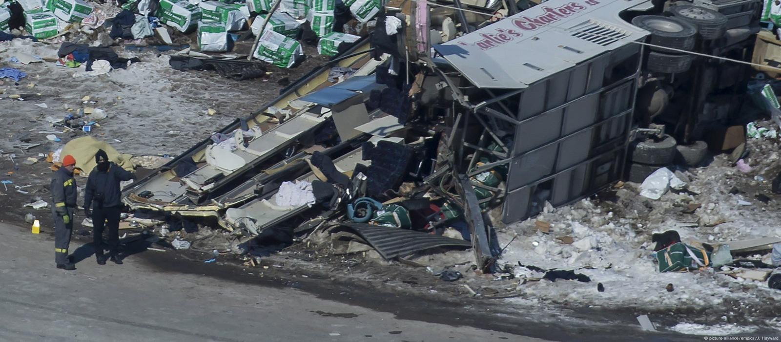 Nipawin rallies around Humboldt after Broncos tragedy